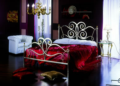 Letto matrimoniale - Debora